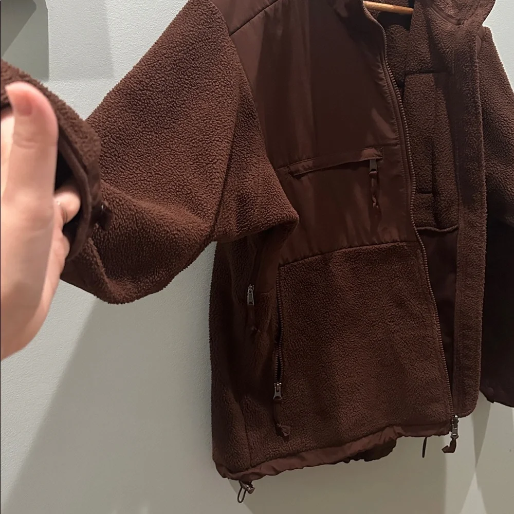 THE NORTH FACE X SKIMS 1995 RETRO DENALI FLEECE JACKET in brown. Size Large. - Picture 5 of 7